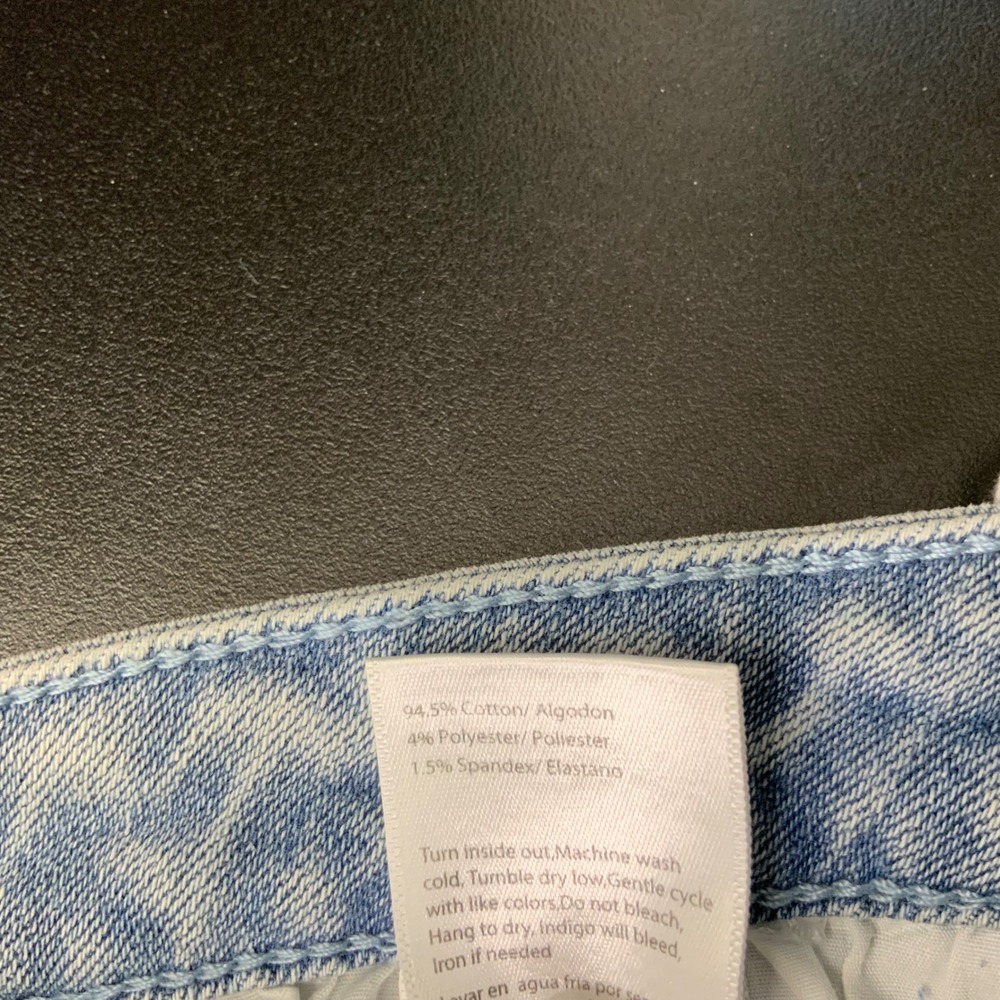Risen Jeans Los Angeles High Rise Distressed Straight Leg Light Wash 15/32 - Picture 10 of 10